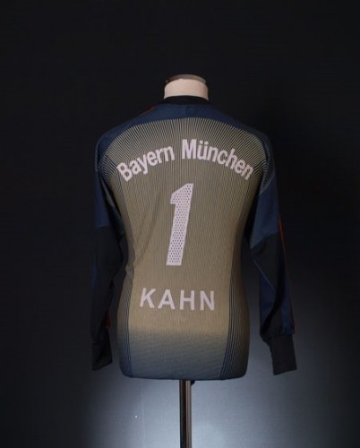 Бавария Мюнхен майка игровая именная Оливер Кан 2003